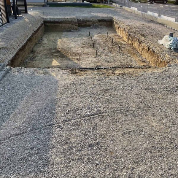 Bárpultos Medence 1