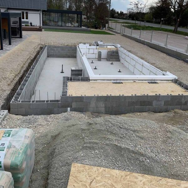 Bárpultos Medence 5