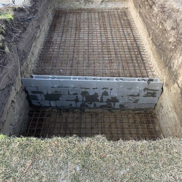 Épített aknás műanyag medence_2