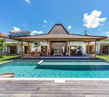 Érvek a saját medence mellett